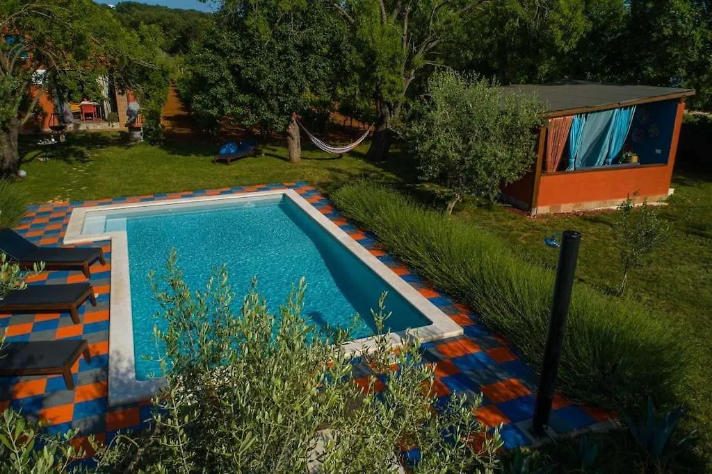 Holiday home Home Lunge Medulin