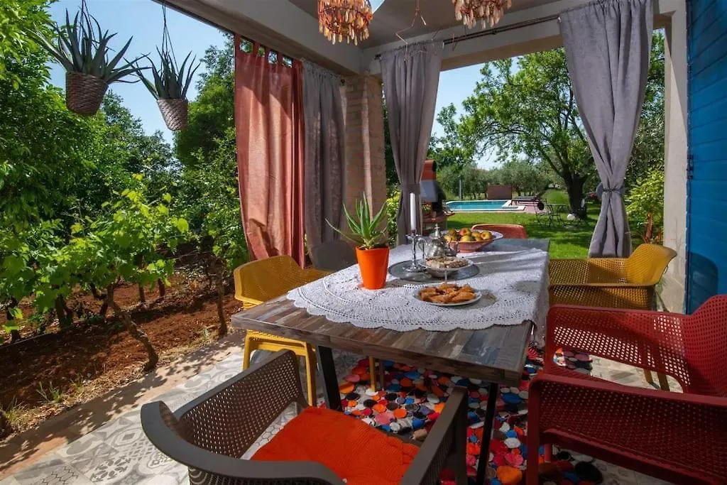 Home Lunge Medulin Croatia